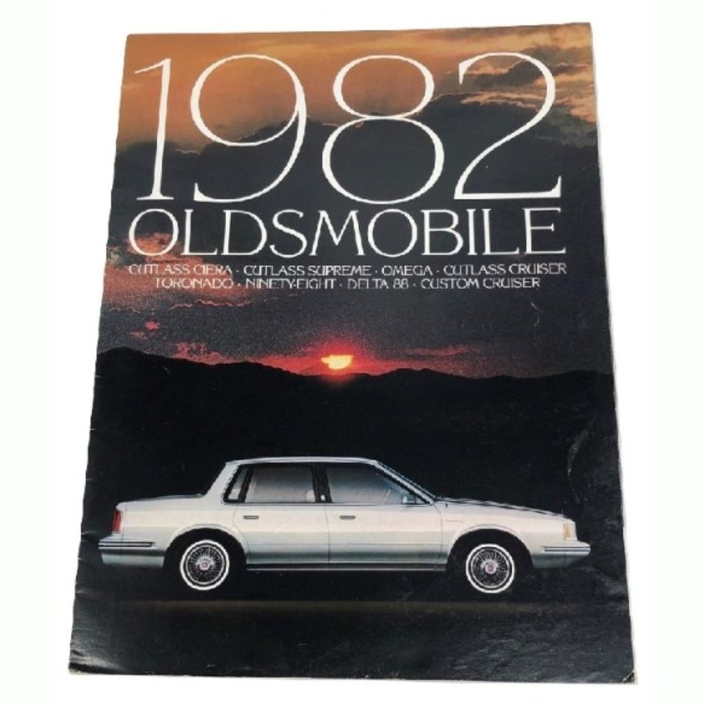 1982 Oldsmobile Full Line Sales Brochure Buyer’s